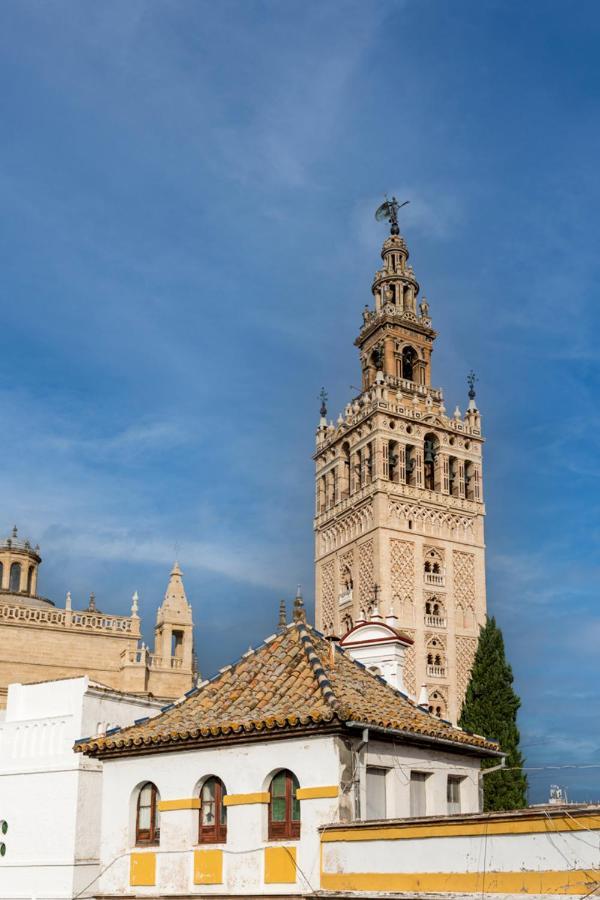 Historic Building Cathedral Apartment เซบีญา ภายนอก รูปภาพ