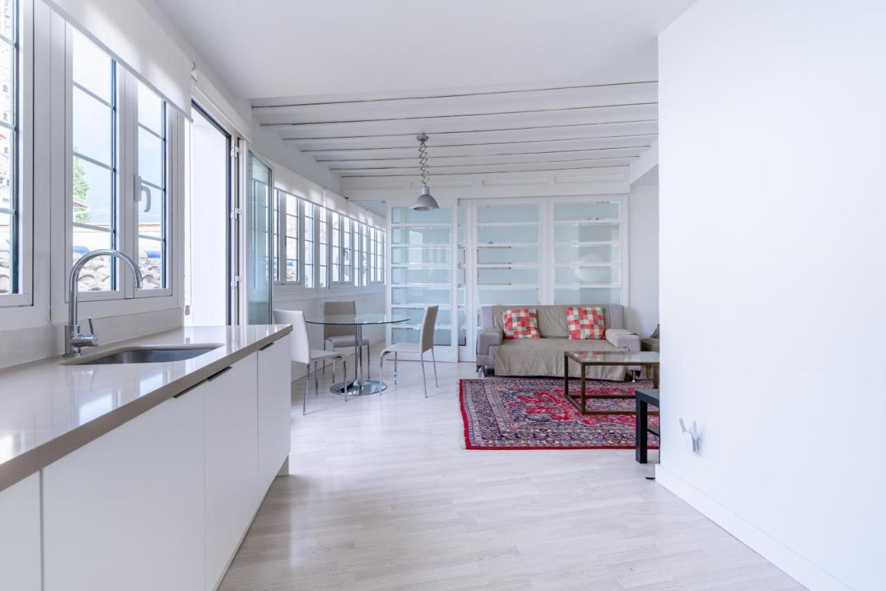 Historic Building Cathedral Apartment เซบีญา ภายนอก รูปภาพ