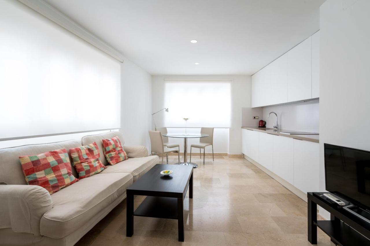 Historic Building Cathedral Apartment เซบีญา ภายนอก รูปภาพ